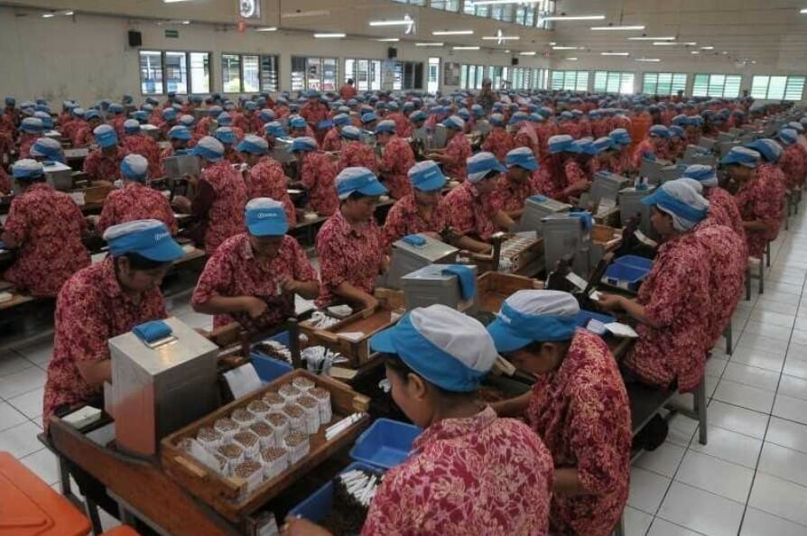 Perbedaan Industri Kecil, Menengah, dan Besar - Pinhome